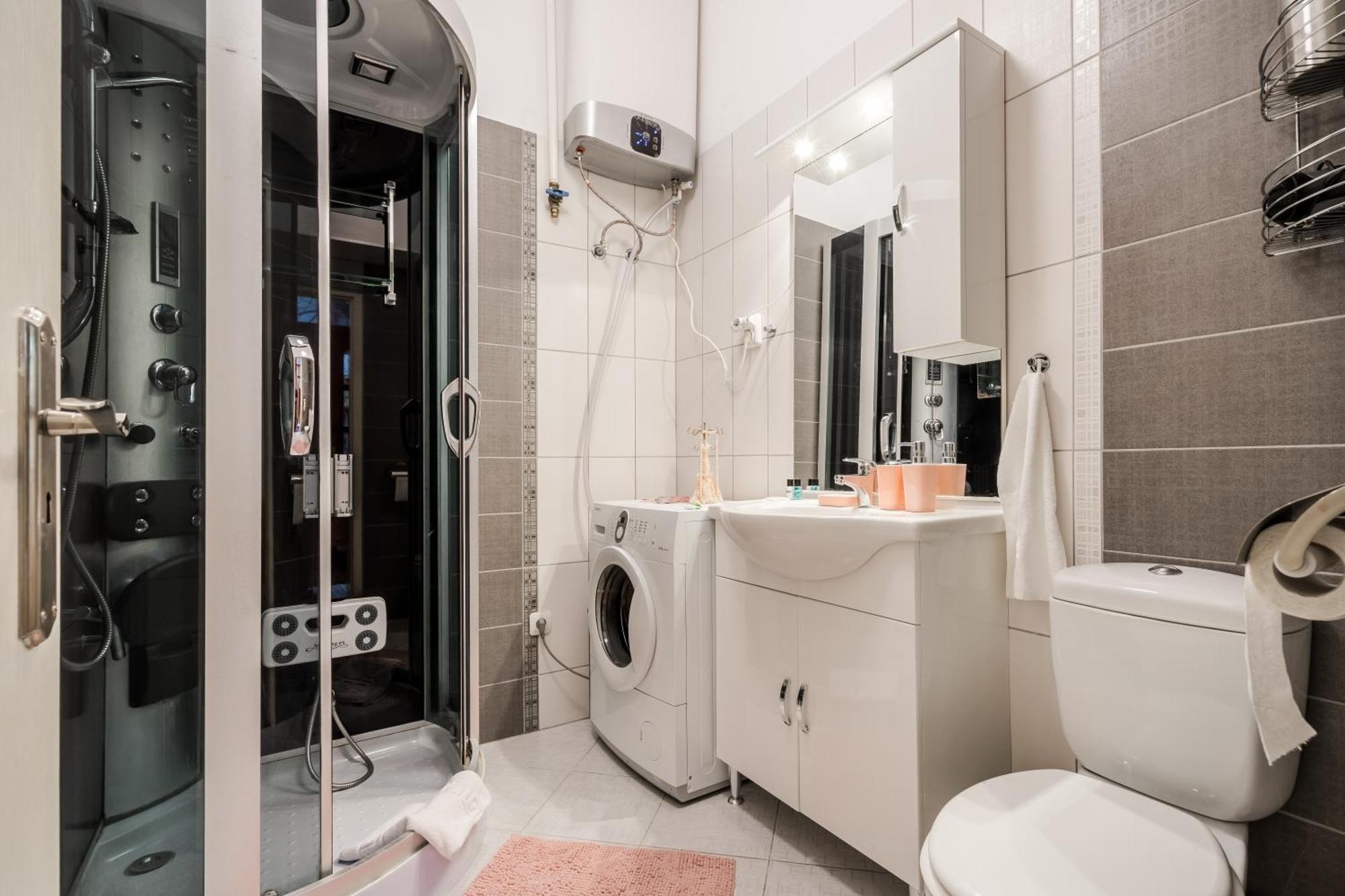 Bpr Stylish Mosaic Home With Terrace Budapest Exteriör bild